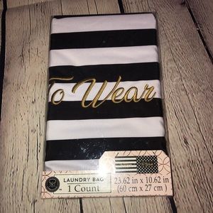 NWT Modern Expressions Black & White laundry bag.